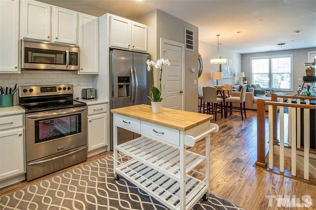 2800 Bedford Green Drive 106, Raleigh, NC 27604