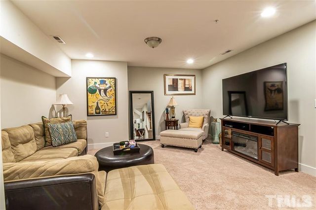 2800 Bedford Green Drive 106, Raleigh, NC 27604