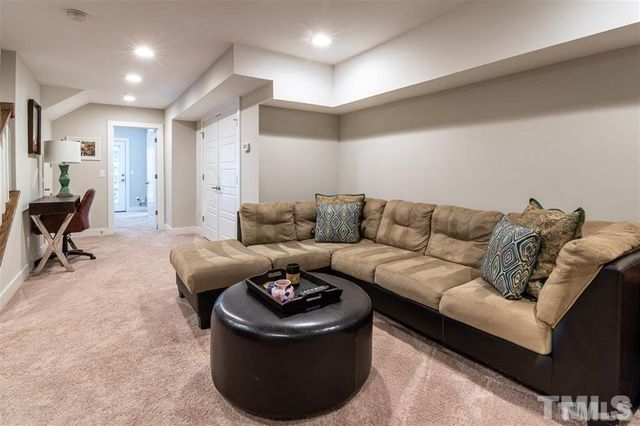 2800 Bedford Green Drive 106, Raleigh, NC 27604