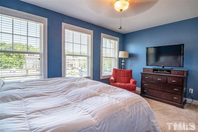 2800 Bedford Green Drive 106, Raleigh, NC 27604