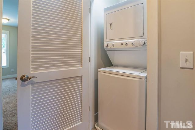 2800 Bedford Green Drive 106, Raleigh, NC 27604