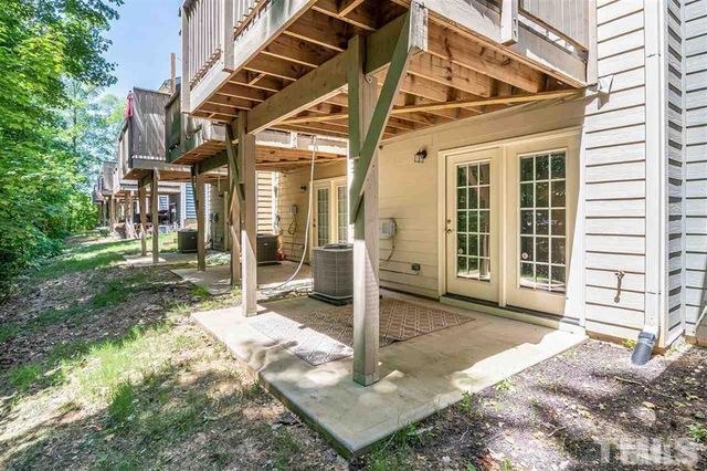 2800 Bedford Green Drive 106, Raleigh, NC 27604