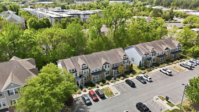 2800 Bedford Green Drive 106, Raleigh, NC 27604