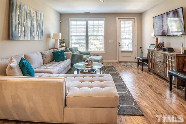 2800 Bedford Green Drive 106, Raleigh, NC 27604