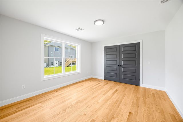 212 St Louis Avenue, Woonsocket, RI 02895