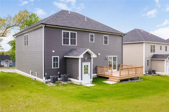 212 St Louis Avenue, Woonsocket, RI 02895