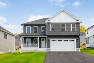 212 St Louis Avenue, Woonsocket, RI 02895