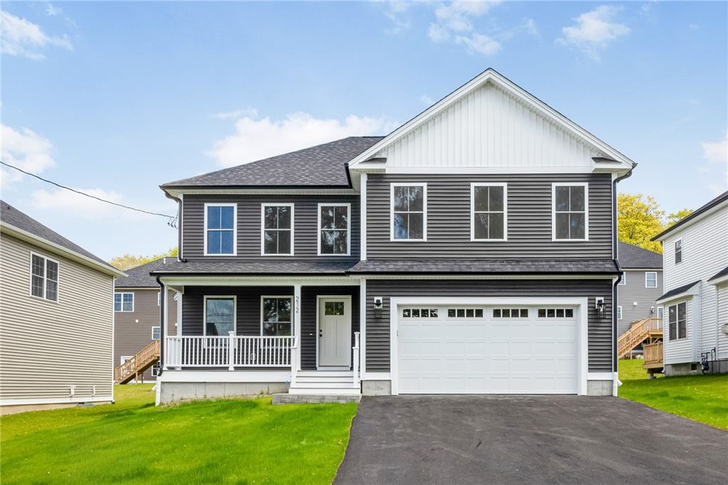 212 St Louis Avenue, Woonsocket, RI 02895