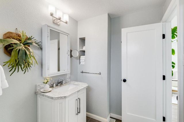 843 W I Street, Benicia, CA 94510