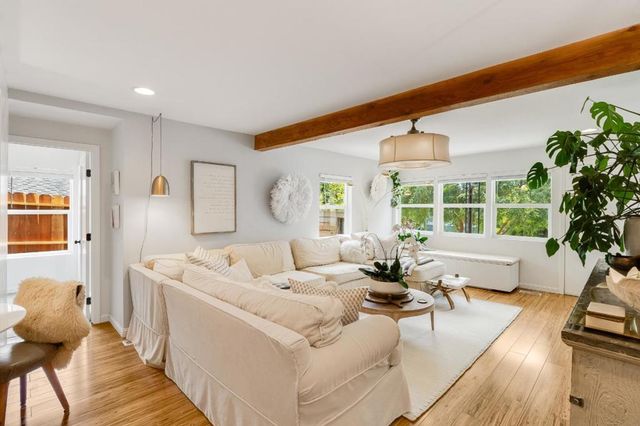 843 W I Street, Benicia, CA 94510