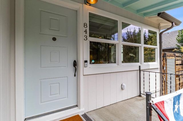 843 W I Street, Benicia, CA 94510
