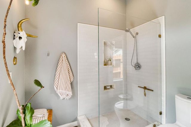 843 W I Street, Benicia, CA 94510