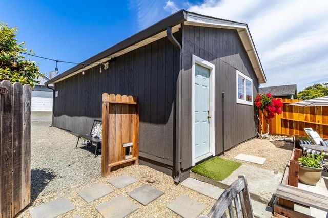 843 W I Street, Benicia, CA 94510