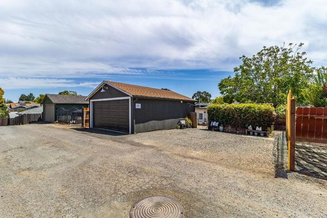 843 W I Street, Benicia, CA 94510