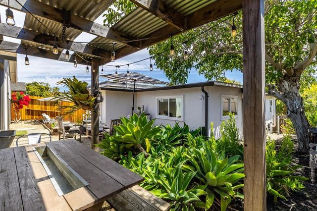 843 W I Street, Benicia, CA 94510