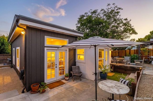843 W I Street, Benicia, CA 94510