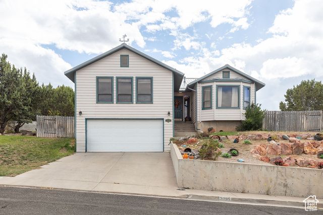 2235 W SUNNYSIDE DR, Cedar City, UT 84720