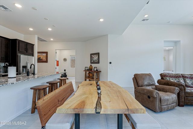 7536 W Janusia Lane, Marana, AZ 85658