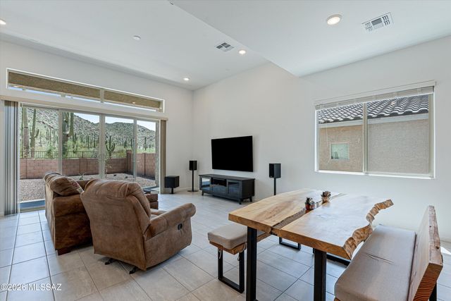 7536 W Janusia Lane, Marana, AZ 85658