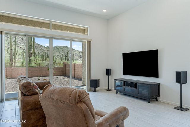 7536 W Janusia Lane, Marana, AZ 85658