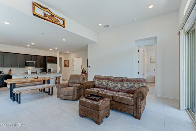 7536 W Janusia Lane, Marana, AZ 85658