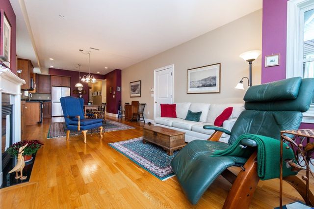 16A Meehan 2, Boston, MA 02130
