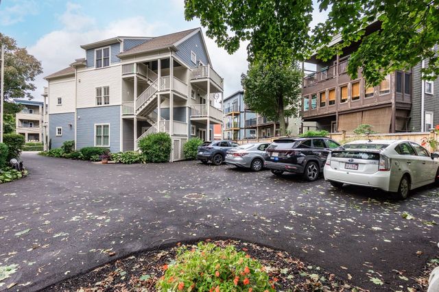 16A Meehan 2, Boston, MA 02130