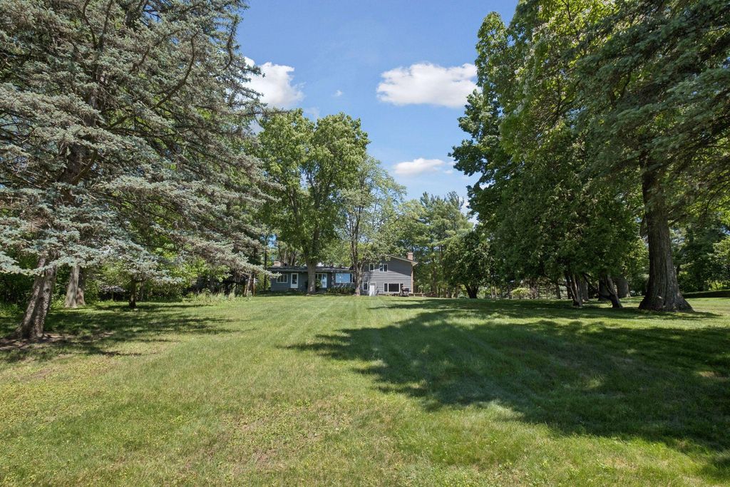 1835 Hunter Lane, Mendota Heights, MN 55118 — photo 3