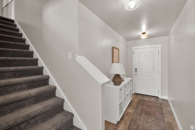 10854 S HARVEST POINT DR, South Jordan, UT 84009