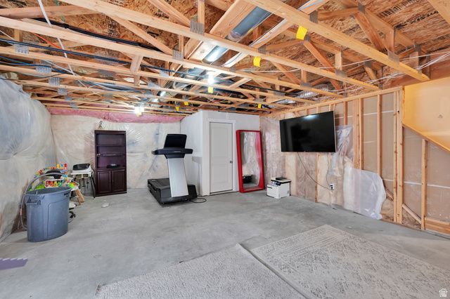 10854 S HARVEST POINT DR, South Jordan, UT 84009