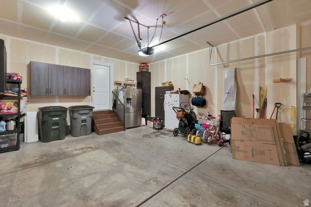 10854 S HARVEST POINT DR, South Jordan, UT 84009