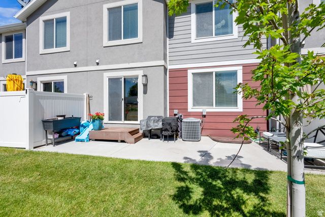 10854 S HARVEST POINT DR, South Jordan, UT 84009