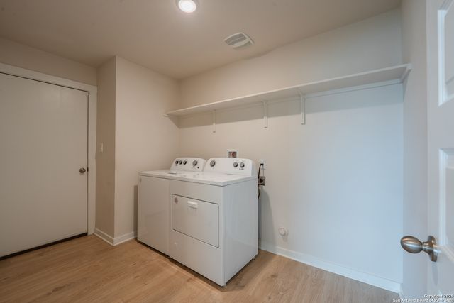 125 Nicks Cv, Lockhart, TX 78644