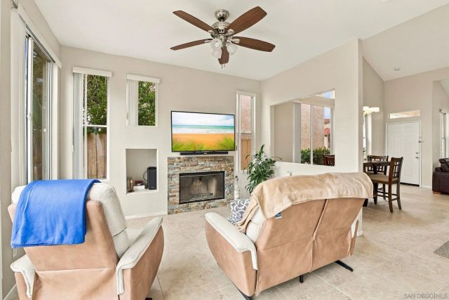 4025 Ivey Vista Way, Oceanside, CA 92057