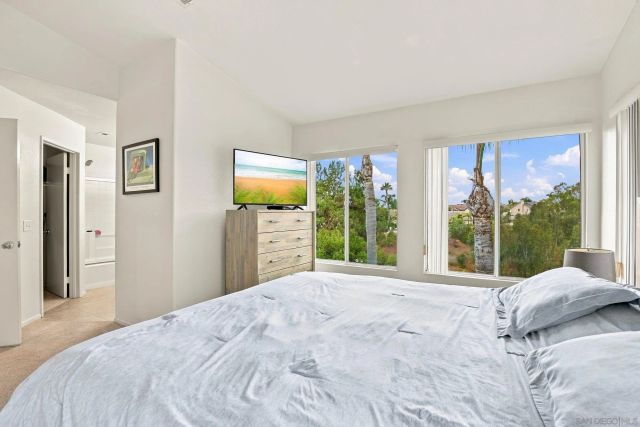 4025 Ivey Vista Way, Oceanside, CA 92057