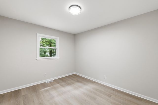 3 CRICKET LN, Cherry Hill, NJ 08003