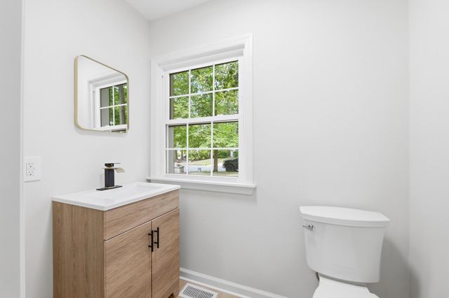 3 CRICKET LN, Cherry Hill, NJ 08003