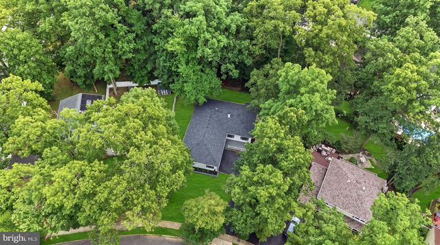 3 CRICKET LN, Cherry Hill, NJ 08003