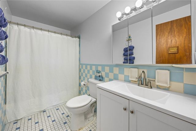 293 Sharon Drive, Greece, NY 14626