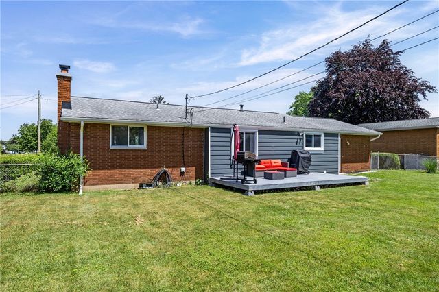 293 Sharon Drive, Greece, NY 14626