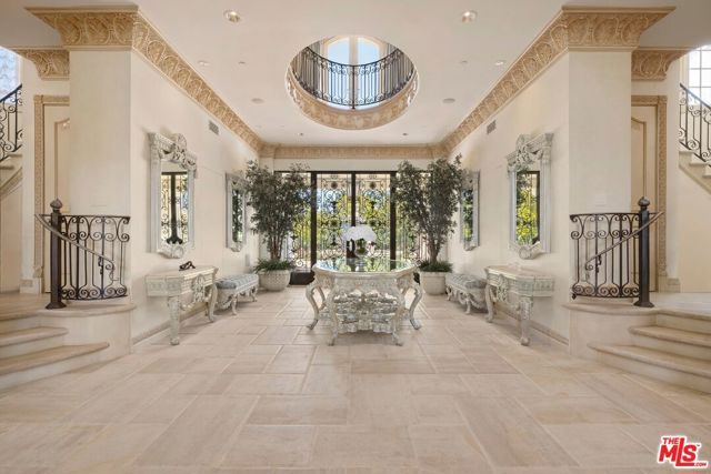 2500 White Stallion Road, Thousand Oaks, CA 91361