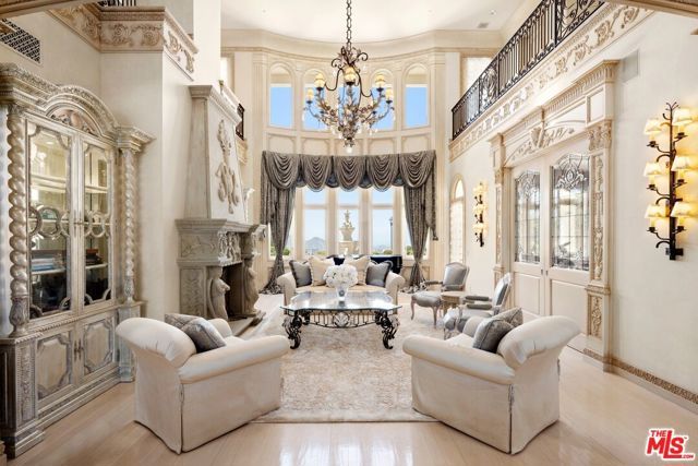 2500 White Stallion Road, Thousand Oaks, CA 91361