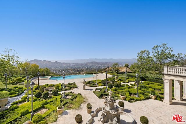 2500 White Stallion Road, Thousand Oaks, CA 91361