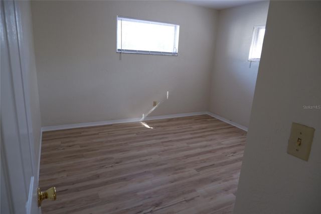 8056 30TH AVENUE N, St Petersburg, FL 33710