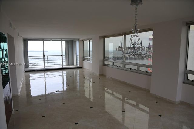 1541 Brickell Ave A3101, Miami, FL 33129