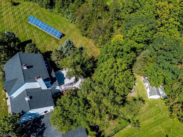 3 Summer Cottage Ln, Franklin Twp., NJ 08823
