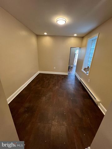 2221 N FAIRHILL ST, Philadelphia, PA 19133