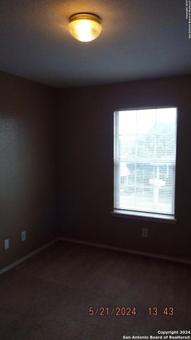 6410 Royal Ridge, San Antonio, TX 78239