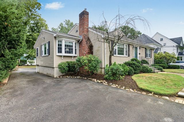9 Fern St, Natick, MA 01760