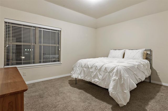 28435 Lockeridge Creek Drive, Spring, TX 77386